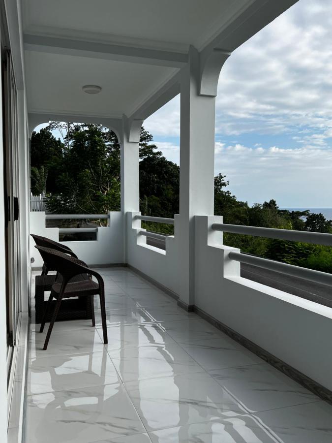 Western Ocean Breeze Self Catering ヴィクトリア エクステリア 写真