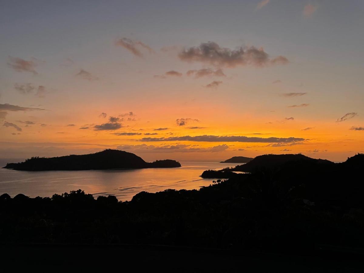 Western Ocean Breeze Self Catering ヴィクトリア エクステリア 写真