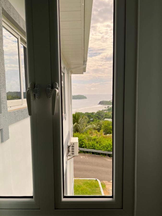 Western Ocean Breeze Self Catering ヴィクトリア エクステリア 写真